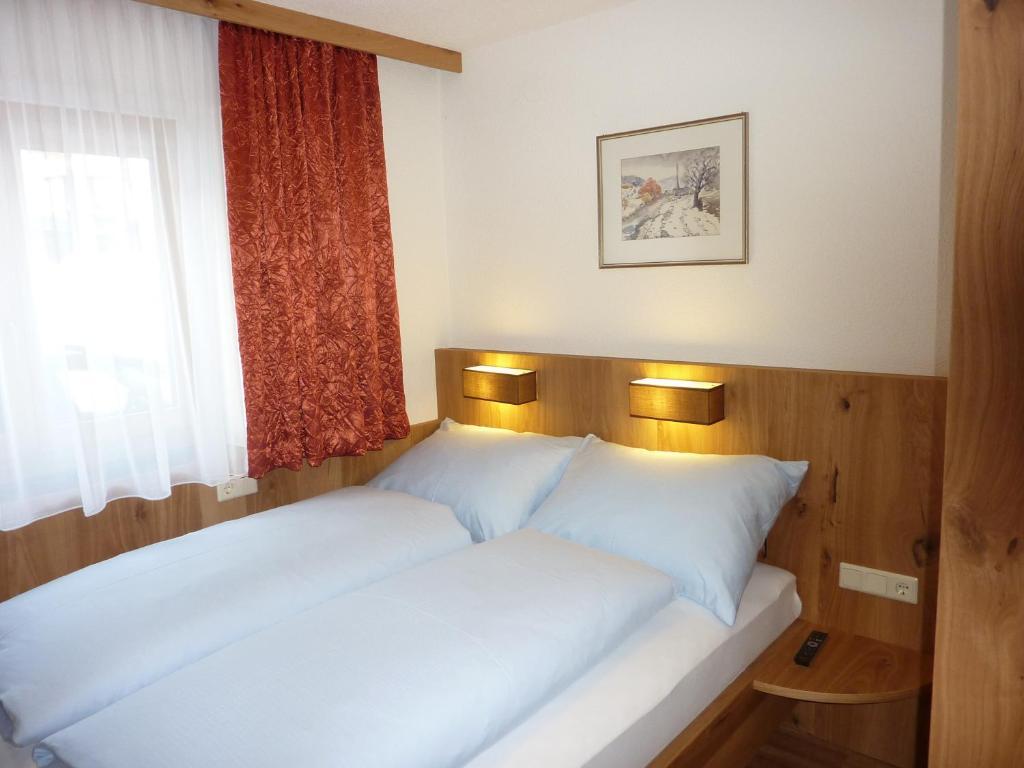 Haus Bickel Apartment Lech am Arlberg Room photo